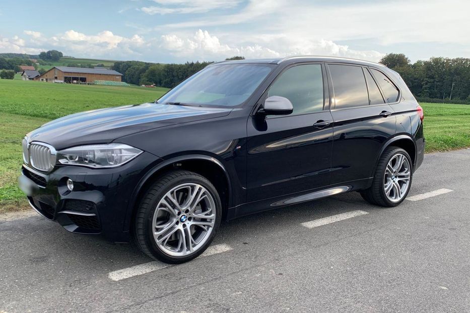 Продам BMW X5 2017 года в Киеве