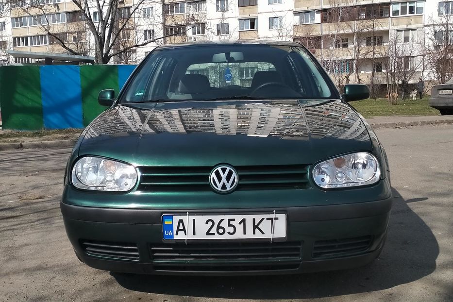 Продам Volkswagen Golf IV 1999 года в Киеве