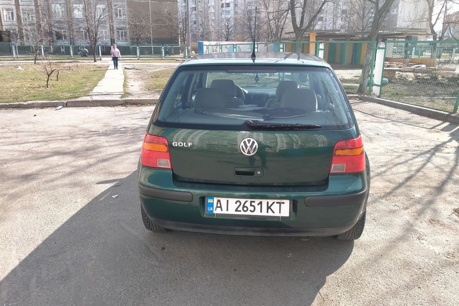 Продам Volkswagen Golf IV 1999 года в Киеве