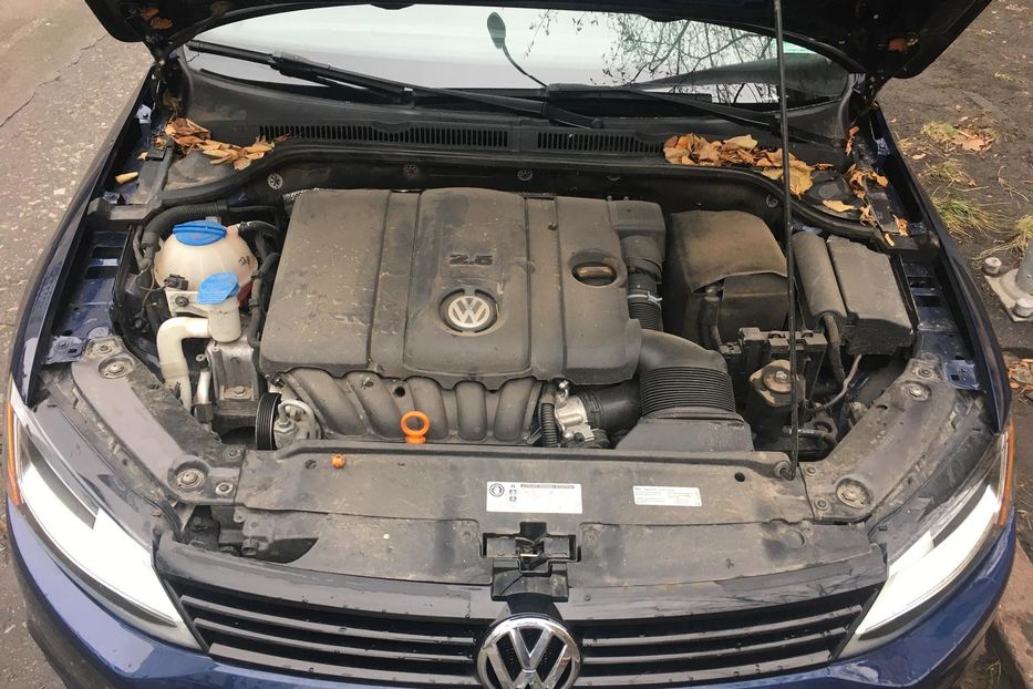 Продам Volkswagen Jetta 2012 года в Киеве