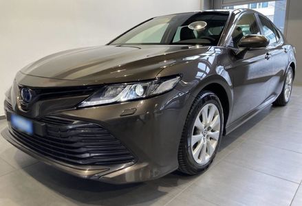 Продам Toyota Camry 2020 года в Киеве
