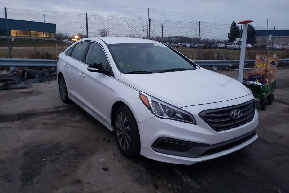 Продам Hyundai Sonata Sport 2015 года в Луцке