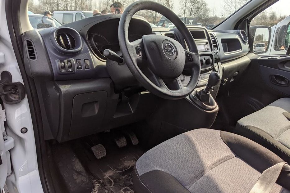 Продам Opel Vivaro груз. 2017 года в Ровно