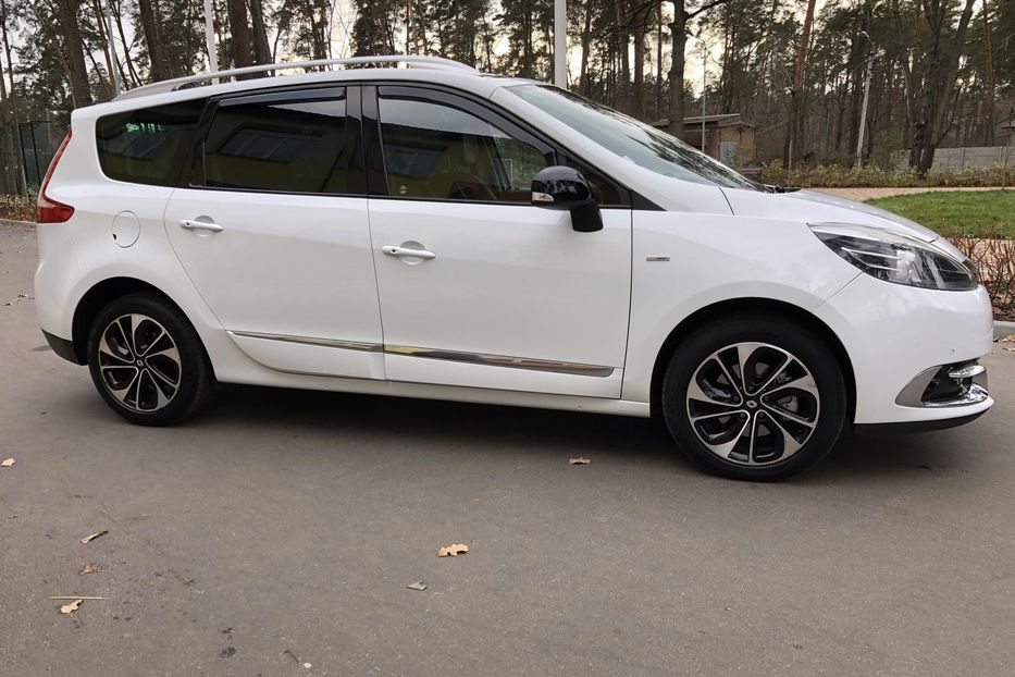 Продам Renault Grand Scenic BOSE 2014 года в Киеве