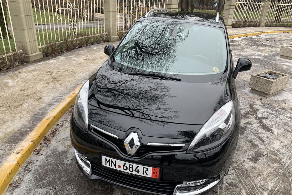 Продам Renault Grand Scenic BOSE 2014 года в Киеве