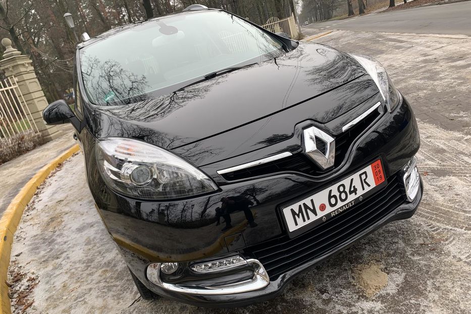 Продам Renault Grand Scenic BOSE 2014 года в Киеве