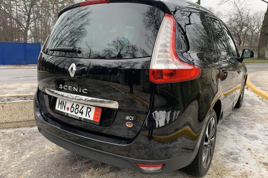 Продам Renault Grand Scenic BOSE 2014 года в Киеве