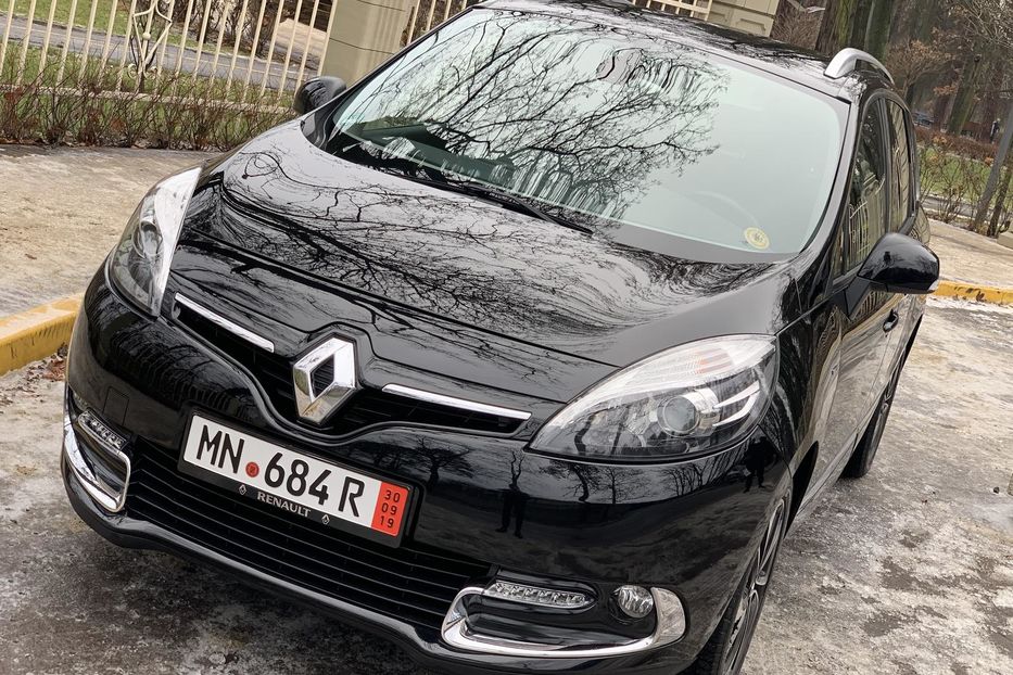 Продам Renault Grand Scenic BOSE 2014 года в Киеве