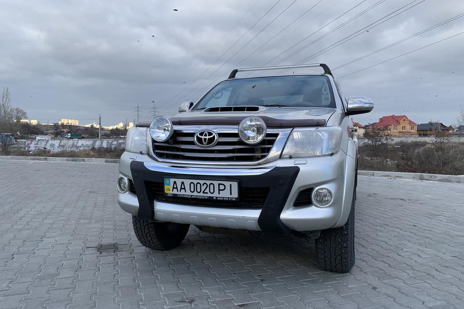 Продам Toyota Hilux 2012 года в г. Косов, Ивано-Франковская область