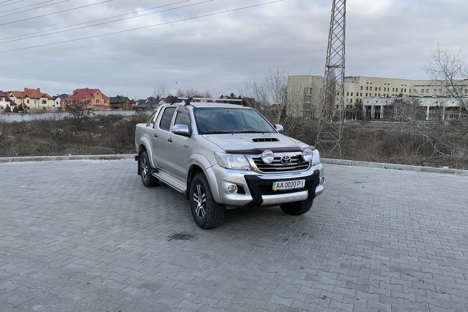 Продам Toyota Hilux 2012 года в г. Косов, Ивано-Франковская область