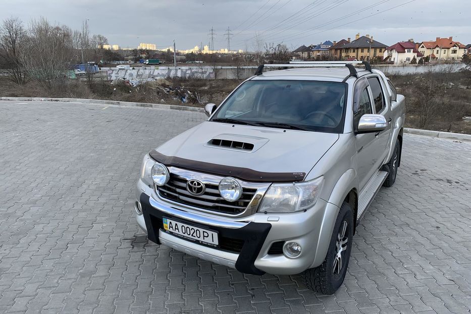 Продам Toyota Hilux 2012 года в г. Косов, Ивано-Франковская область