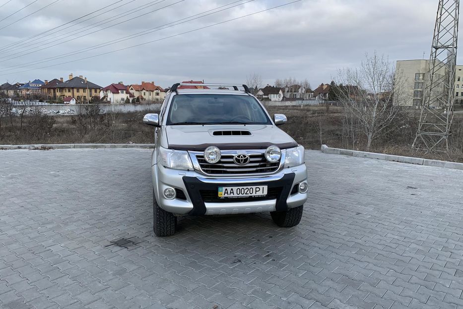 Продам Toyota Hilux 2012 года в г. Косов, Ивано-Франковская область