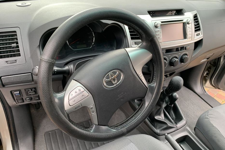 Продам Toyota Hilux 2012 года в г. Косов, Ивано-Франковская область