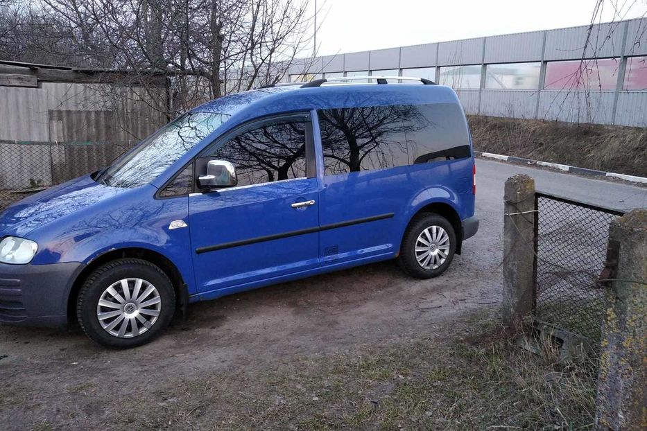 Продам Volkswagen Caddy пасс. 2005 года в Киеве