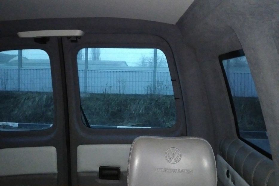 Продам Volkswagen Caddy пасс. 2005 года в Киеве