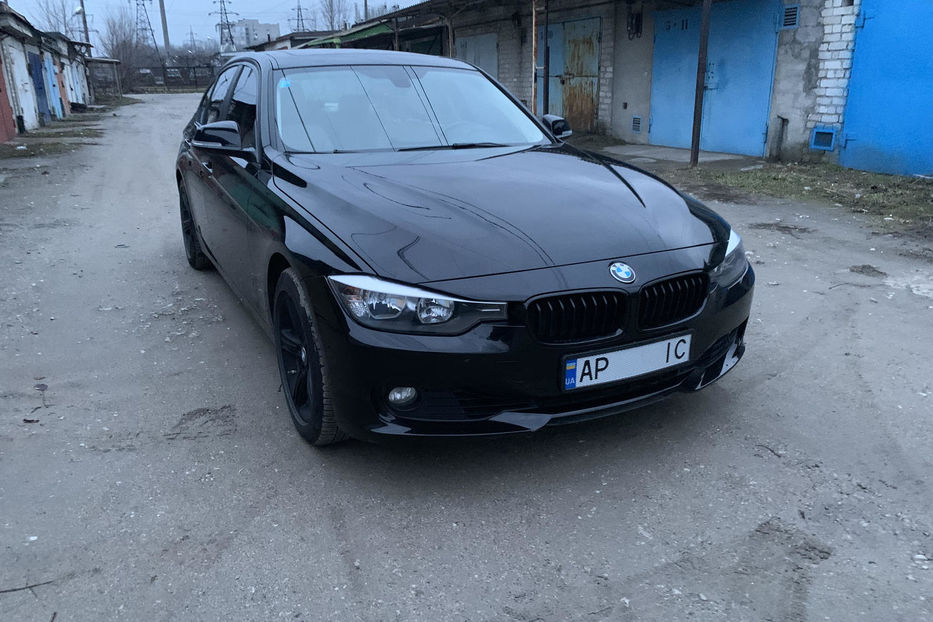 Продам BMW 328 F30 2014 года в Запорожье