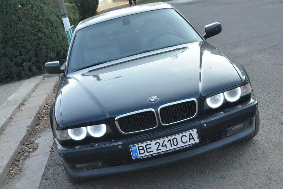 Продам BMW 735 Седан 2000 года в Николаеве