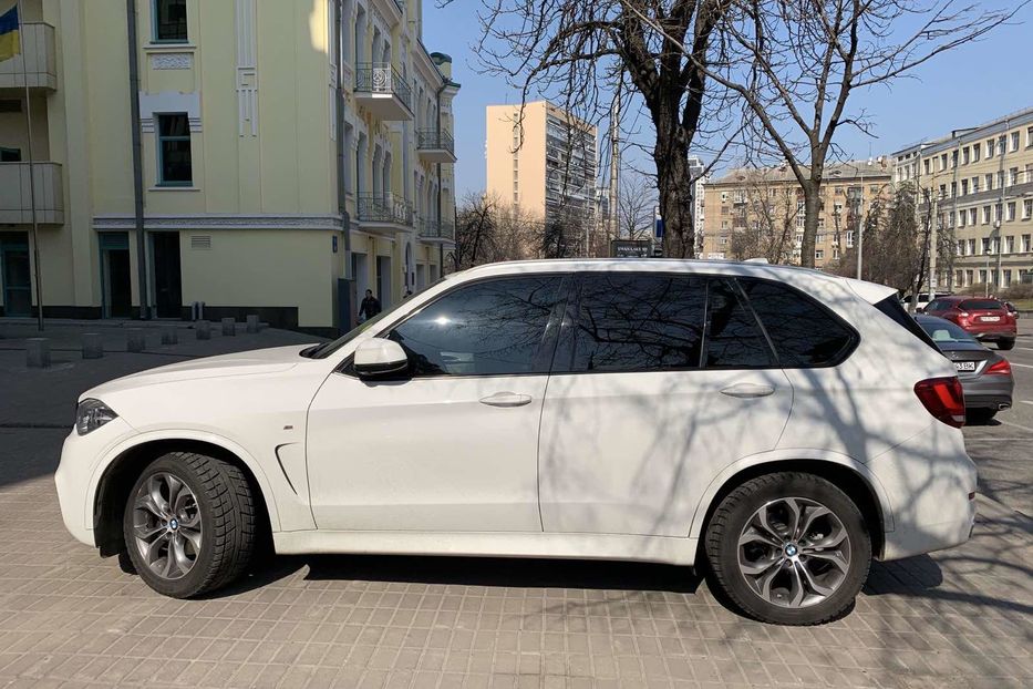 Продам BMW X5 M FULL VERSION 2014 года в Киеве