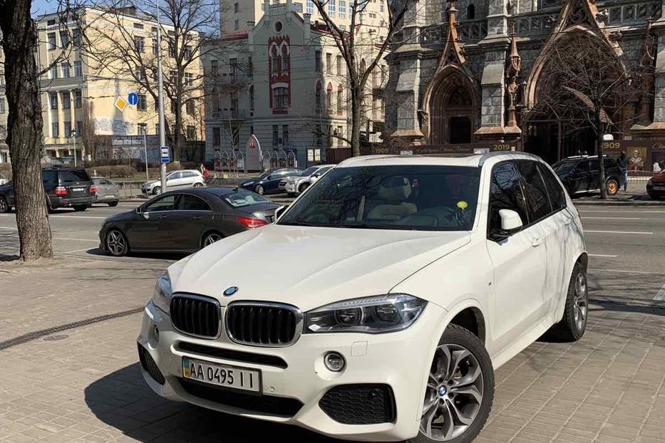 Продам BMW X5 M FULL VERSION 2014 года в Киеве