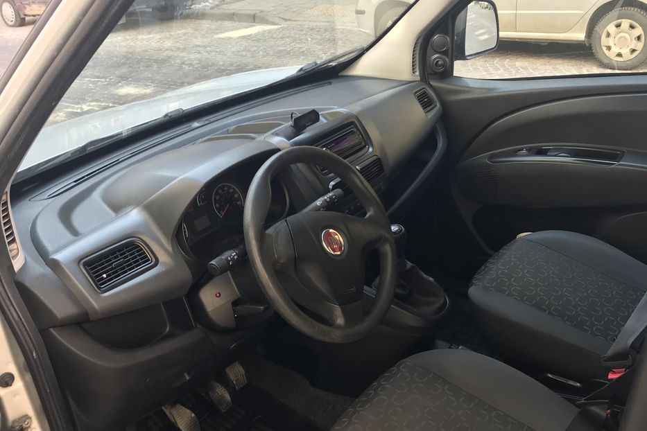 Продам Fiat Doblo пасс. 2011 года в Львове