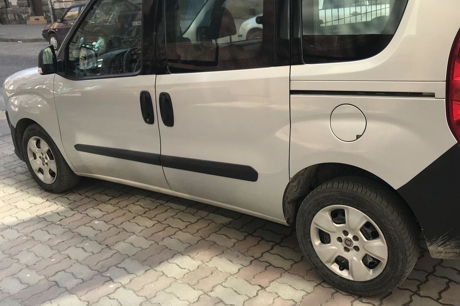 Продам Fiat Doblo пасс. 2011 года в Львове