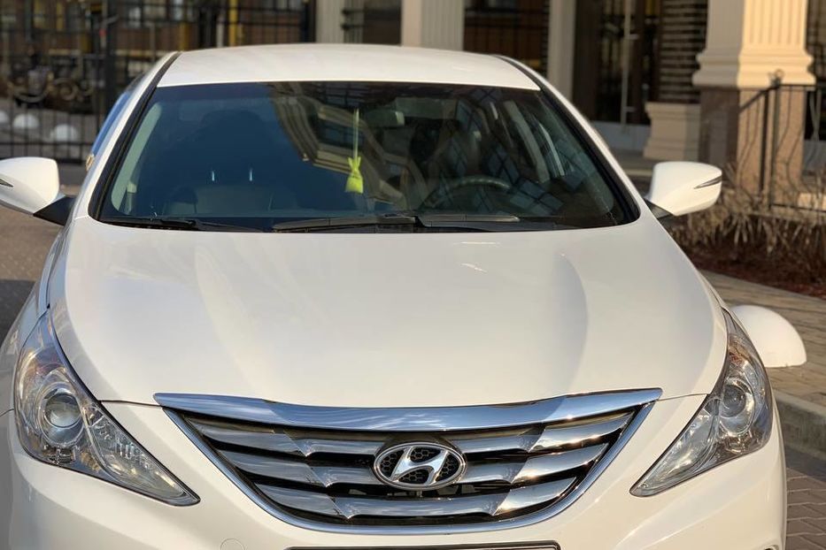 Продам Hyundai Sonata YF 2014 года в Киеве