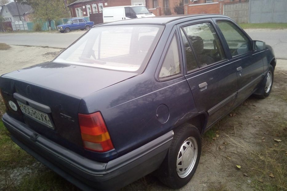 Продам Opel Kadett 1.4i 1990 года в Харькове