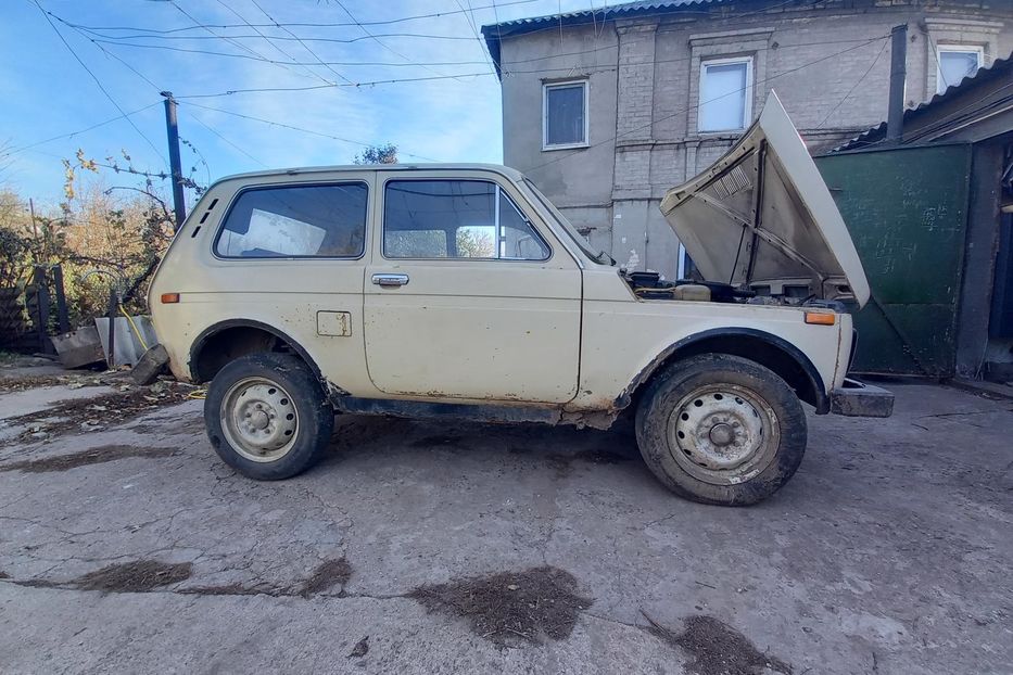 Продам ВАЗ 2121 1983 года в г. Мариуполь, Донецкая область