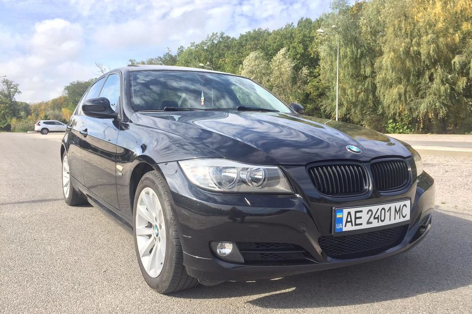 Продам BMW 328 xDrive 2011 года в Днепре