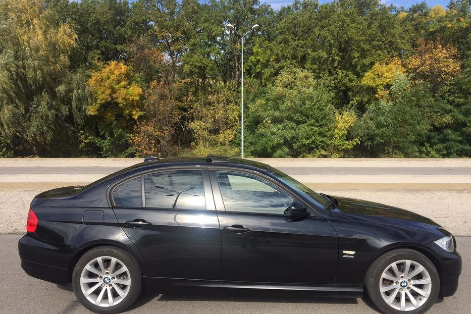 Продам BMW 328 xDrive 2011 года в Днепре