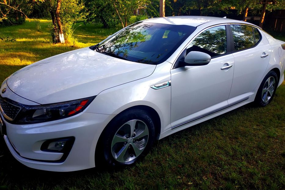 Продам Kia Optima Hybrid 2.4 2015 года в Киеве