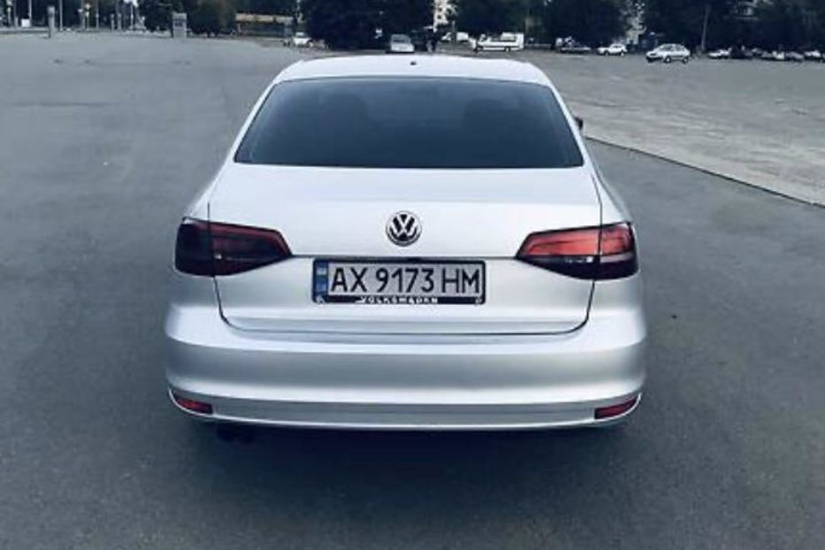 Продам Volkswagen Jetta 150л.с 2015 года в Харькове
