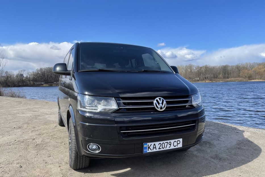 Продам Volkswagen Multivan highline 2014 года в Киеве