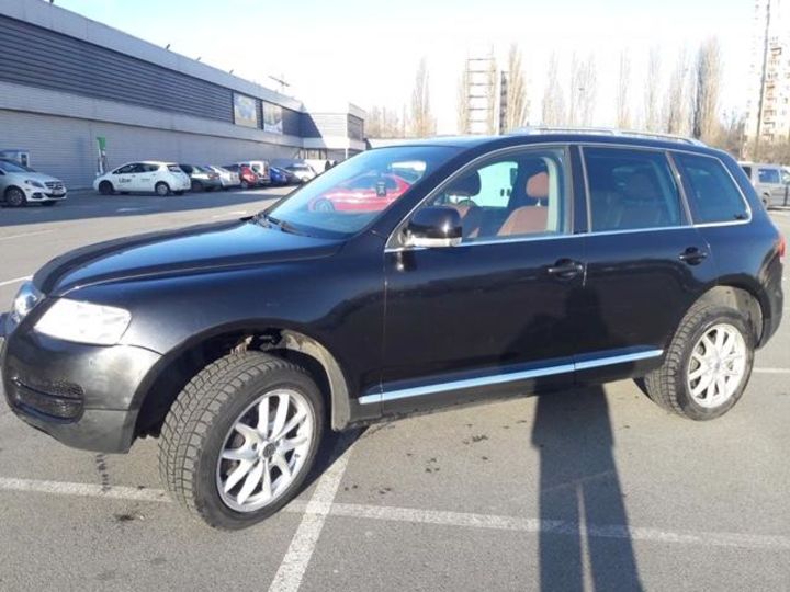 Продам Volkswagen Touareg 2006 года в Киеве