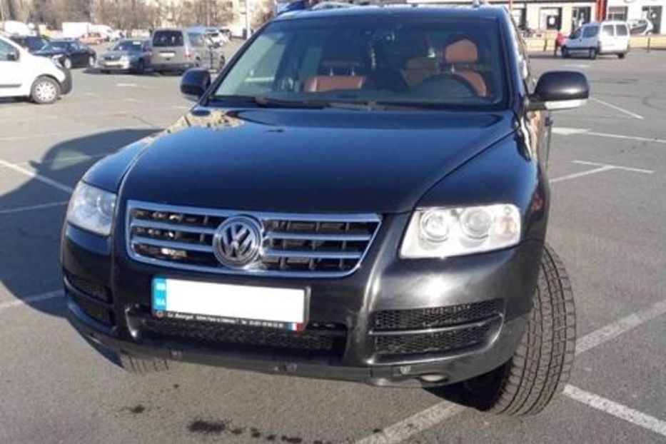 Продам Volkswagen Touareg 2006 года в Киеве