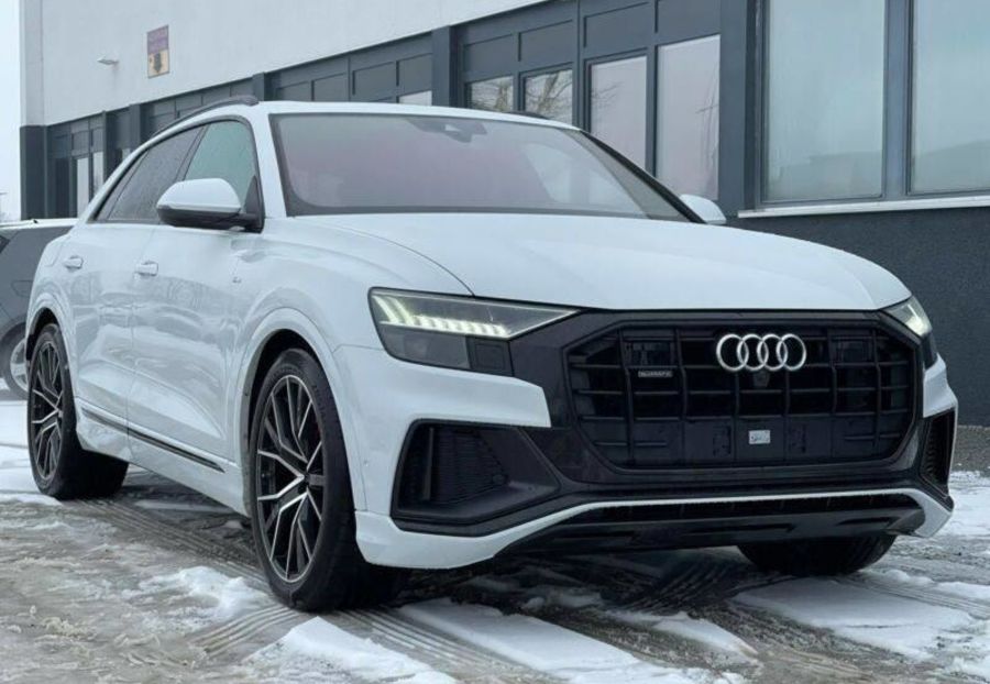 Продам Audi Q8 2020 года в Киеве