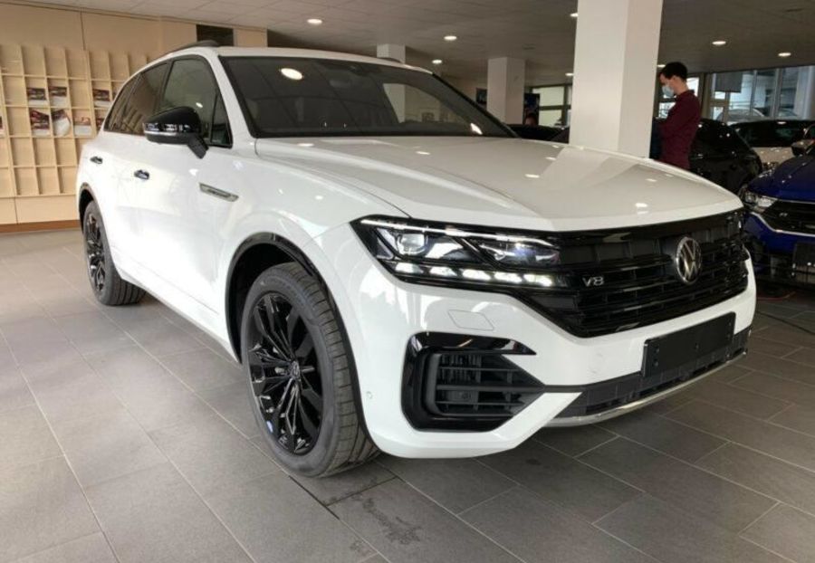 Продам Volkswagen Touareg 2020 года в Киеве