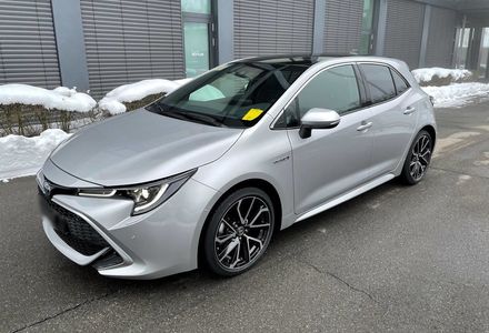 Продам Toyota Corolla 2020 года в Киеве