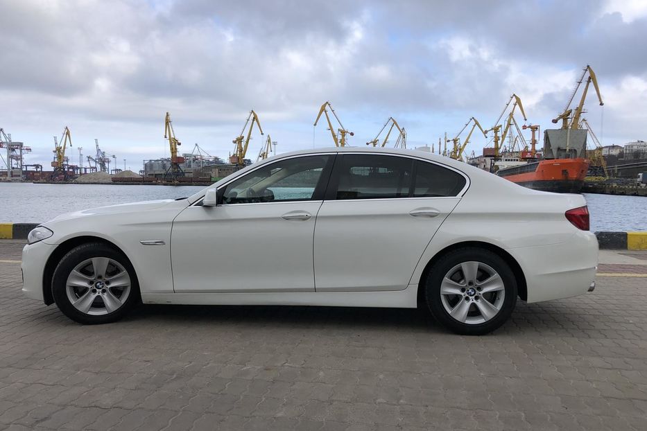 Продам BMW 528 2013 года в Одессе