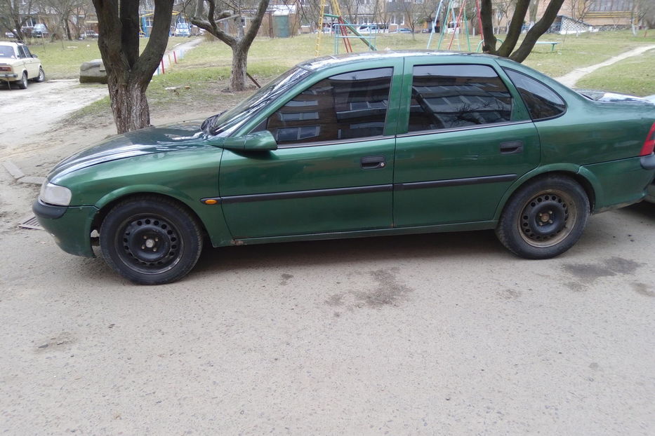 Продам Opel Vectra B 1996 года в Ровно