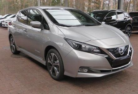 Продам Nissan Leaf 2019 года в Киеве