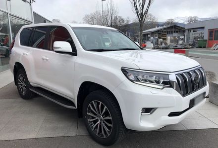 Продам Toyota Land Cruiser Prado 2020 года в Киеве