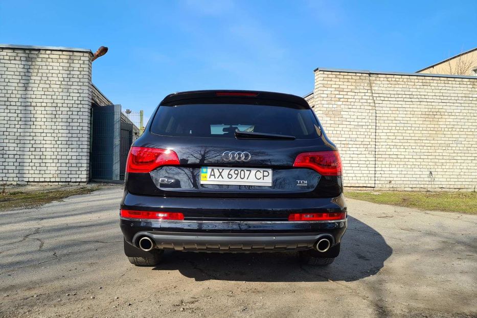 Продам Audi Q7 2012 года в Харькове