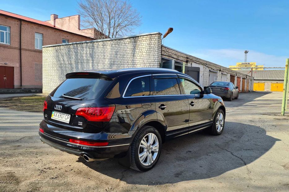 Продам Audi Q7 2012 года в Харькове