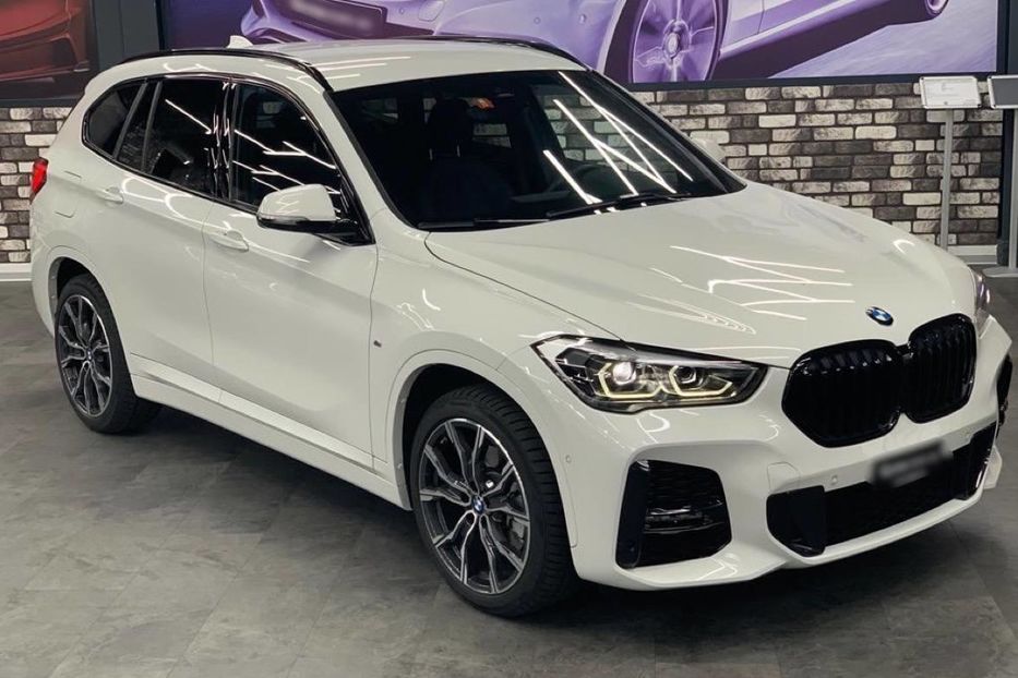 Продам BMW X1 2020 года в Киеве