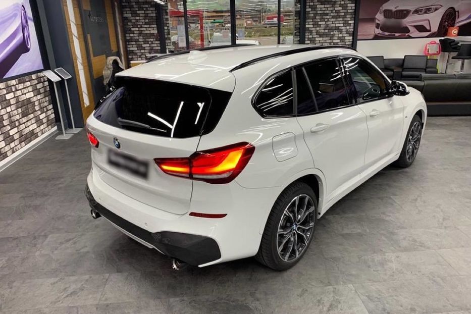 Продам BMW X1 2020 года в Киеве