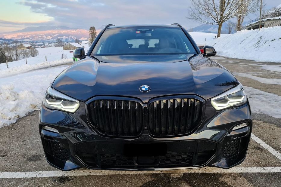 Продам BMW X5 M 50d 2019 года в Киеве