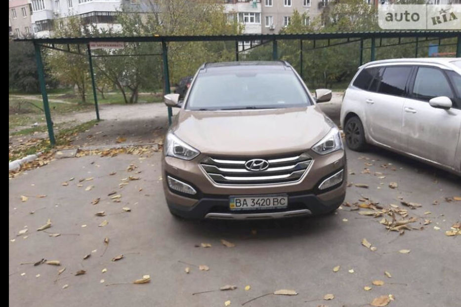 Продам Hyundai Santa FE Максимальная комплектация 2013 года в Кропивницком