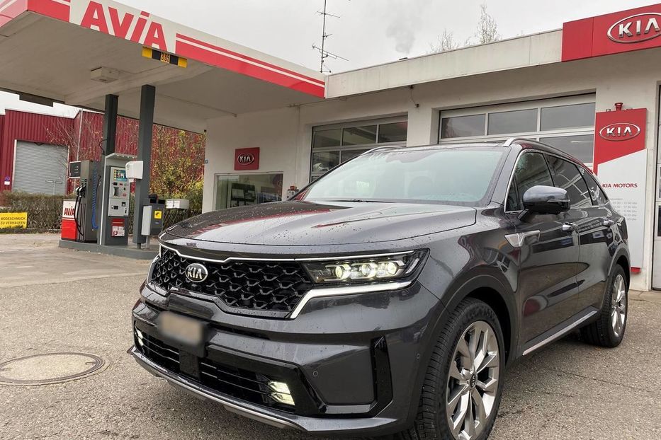 Продам Kia Sorento 2021 года в Киеве