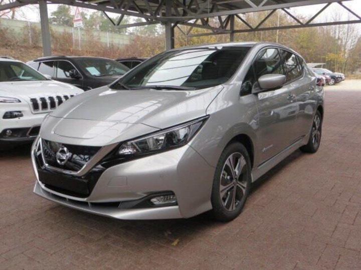 Продам Nissan Leaf 2019 года в Киеве